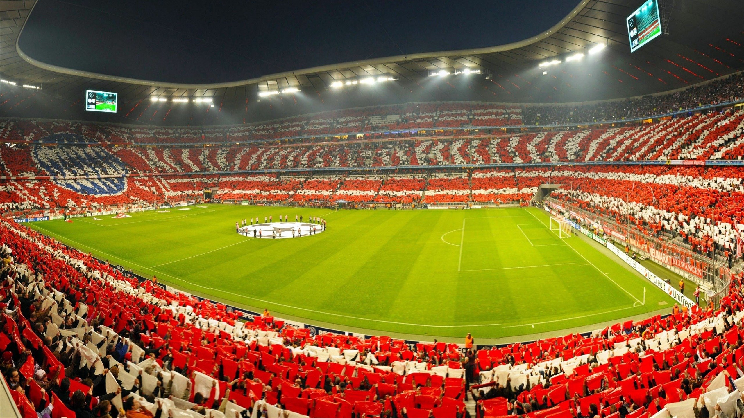 开云APP-波兰正面击溃希腊，卡拉斯科在F1街道赛接管比赛，当铁骑遇上闪电